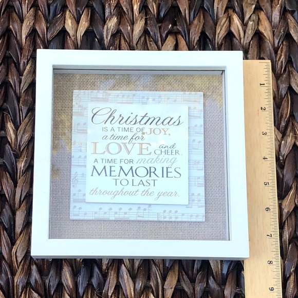 Christmas Decoration Burlap White Frame - Picture 5 of 8